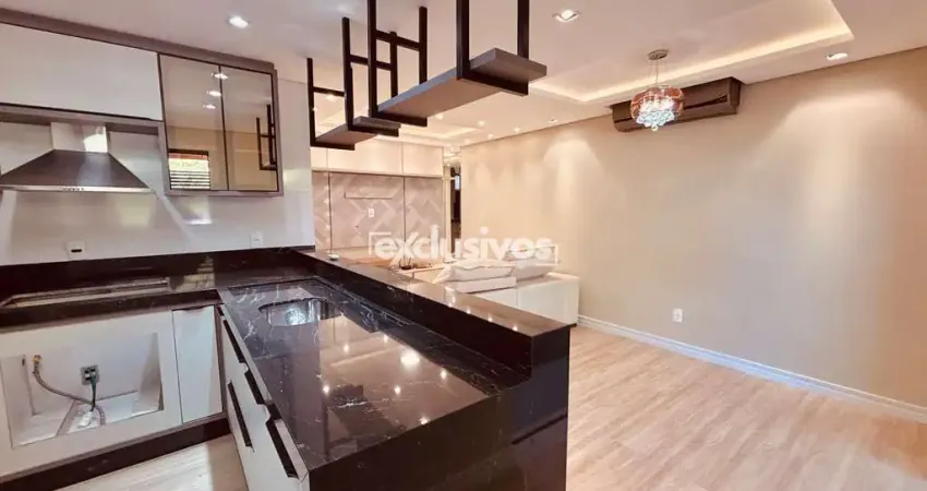 Sobrado de 5 m de abertura, com finamente mobiliado por 419 mil !