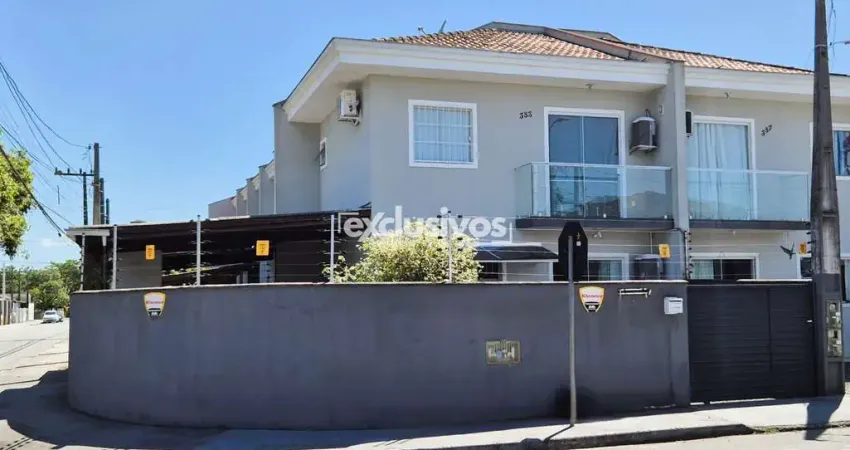 Sobrado 2 quartos c/ amplo quintal, mobiliado no aventureiro em joinville/sc