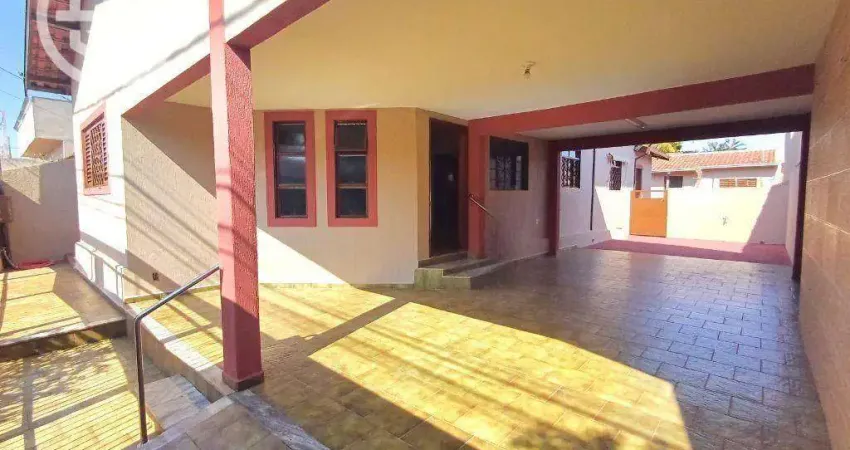 Casa com 3 dormitórios à venda, 202 m² por R$ 550.000,00 - Aeroporto - Barretos/SP