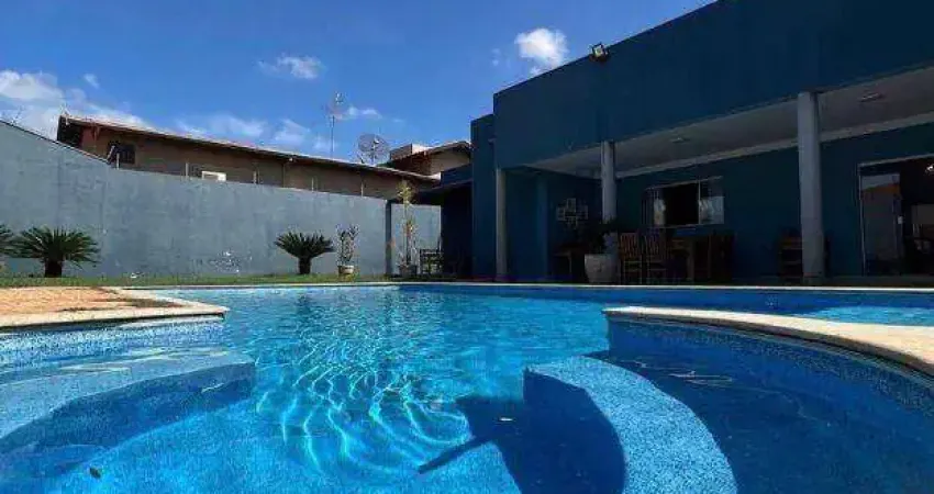 Casa com 3 dormitórios à venda, 410 m² por R$ 1.970.000,00 - City Barretos - Barretos/SP