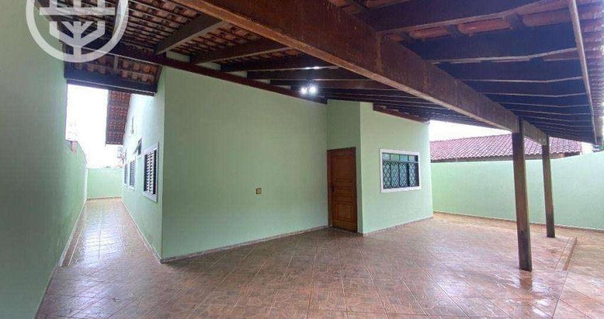 Casa com 3 dormitórios à venda, 190 m² por R$ 550.000,00 - América - Barretos/SP