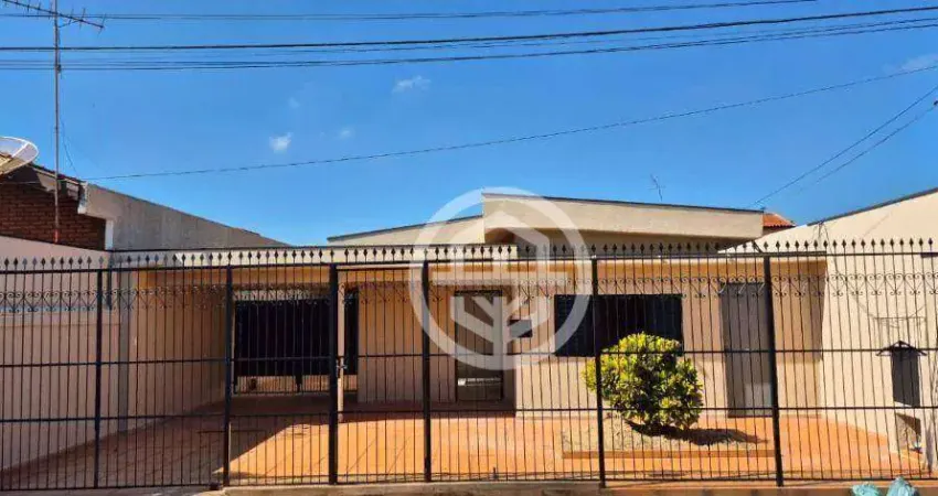 Casa com 3 dormitórios, 142 m² - venda por R$ 320.000,00 ou aluguel por R$ 1.900,00/mês - Bela Vista - Barretos/SP