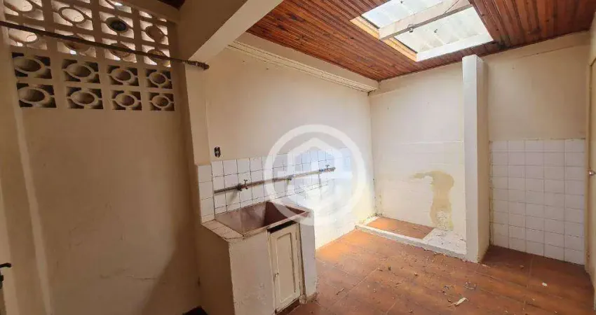 Casa com 3 dormitórios à venda, 137 m² por R$ 400.000,00 - Baroni - Barretos/SP