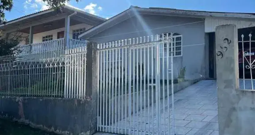 Casa baixa com 3 quartos á venda em quatro barras - menino deus