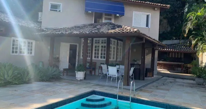 Casa em condomínio fechado com 5 quartos à venda no Sapê, Niterói 