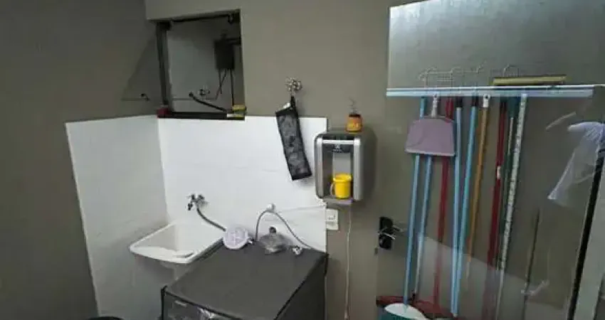 Casa com 2 quartos à venda na Benedicto Antunes, 19, Jardim Santo André, Sorocaba