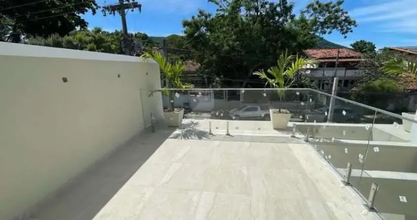 Casa com 4 quartos à venda na Rua Luiz Eduardo Lobo, Itaipu, Niterói