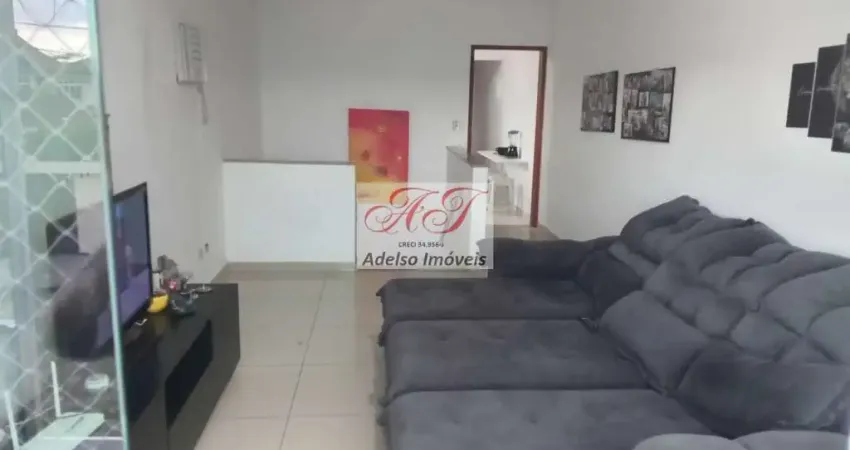 Imperdível oportunidade: Casa à venda na Cidade Náutica, São Vicente-SP, com 2 quartos, 1 sala, 1 banheiro e 85m² de área!