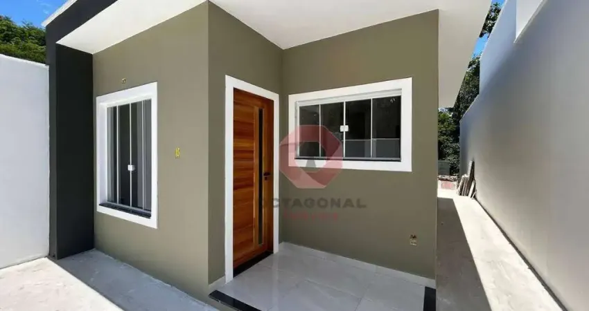 Casa com 2 quartos à venda, 70 m² por R$ 380.000 - Itapeba - Maricá/RJ