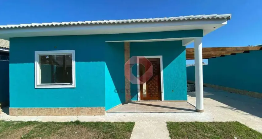 Casa com 3 dormitórios à venda, 117 m² por R$ 640.000,00 - Jardim Atlântico Leste (Itaipuaçu) - Maricá/RJ