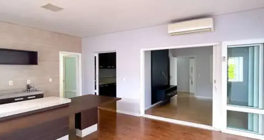 Casa no condomínio Village Do Cerrado para venda e locação com 2 quartos, sendo 2 suítes, 204m²