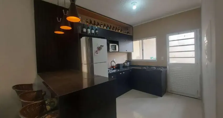 Casa em condomínio para venda com 2 quartos, 157.5m²