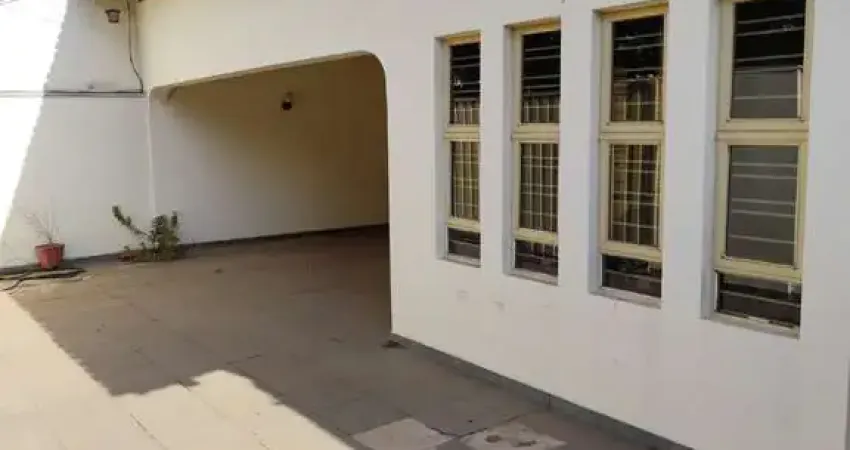 Casa tipo para venda em Loteamento Cellos com 2 quartos, sendo 1 suíte, 160m²