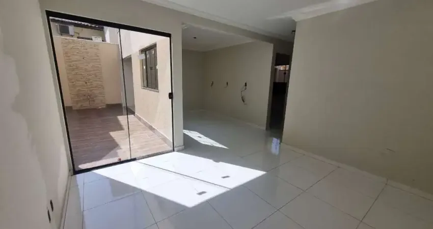 Duplex para venda em Jardim Maria Tereza com 2 quartos, sendo 1 suíte, 109m²