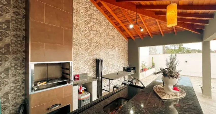 Casa tipo para venda em Santa Luzia com 3 quartos, sendo 1 suíte, 160m²