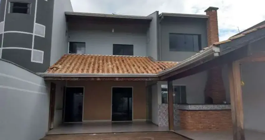 Sobrado para venda em Parque Residencial Buriti com 3 quartos, sendo 1 suíte, 209m²