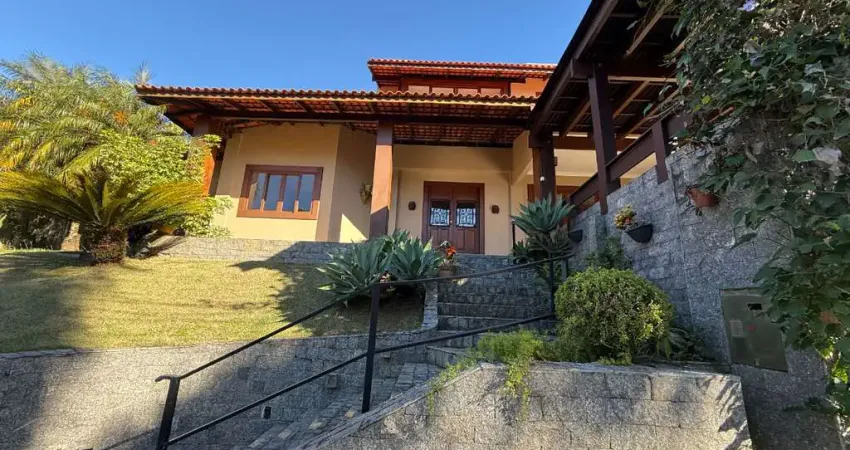 Casa no condomínio condomínio ariribá para venda com 4 quartos, sendo 4 suítes, 390m²