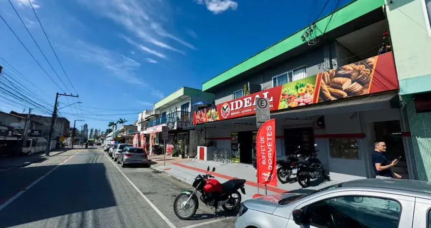 Casa comercial à venda na Rua Biguaçu, 971, Municípios, Balneário Camboriú