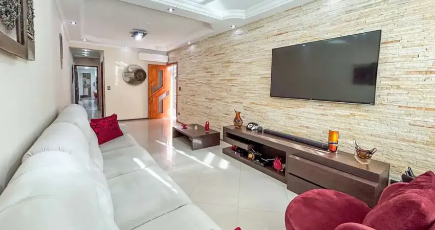 Sobrado para venda em parque são domingos com 3 quartos, sendo 2 suítes, 217m²