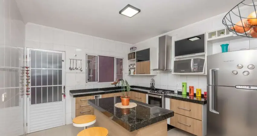 Casa com 2 quartos à venda na Rua Juan de Badajóz, 120, Vila Portuguesa, São Paulo