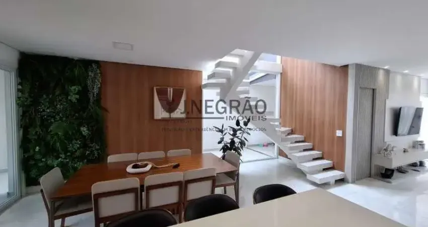 Imperdível: Casa à venda em SP, Vila Moinho Velho, 3 quartos, 3 suítes, 2 salas, 5 banheiros, 2 vagas, 200m². Confira!