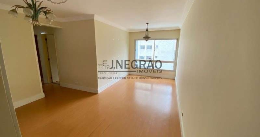 Apartamento para locação na Aclimação, São Paulo-SP: 3 quartos, 2 salas, 2 banheiros, 1 vaga de garagem!