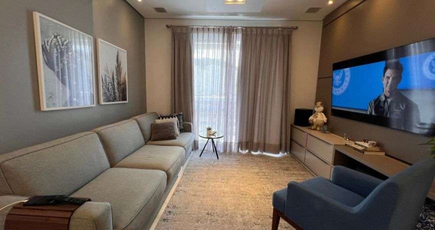 Apartamento com 2 dormitórios e lazer completo no Marapé Santos/Sp