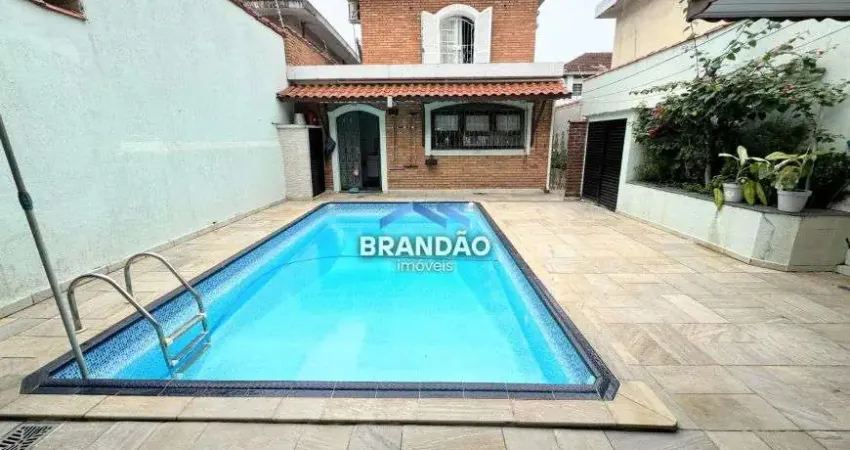 Sobrado para venda tem 1000 metros quadrados com 6 quartos em Embaré - Santos - SP