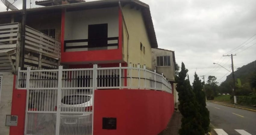 Sobrado locação definitiva centro de Mongaguá
