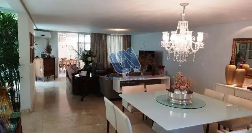 Casa em Condominio 5 suites sendo 1 suíte master 502m2 em Alphaville I