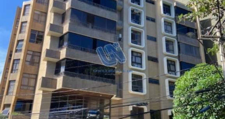 Apartamento 6 quartos sendo 4 Suítes + Gabinete 372,92m2 no Rio Vermelho