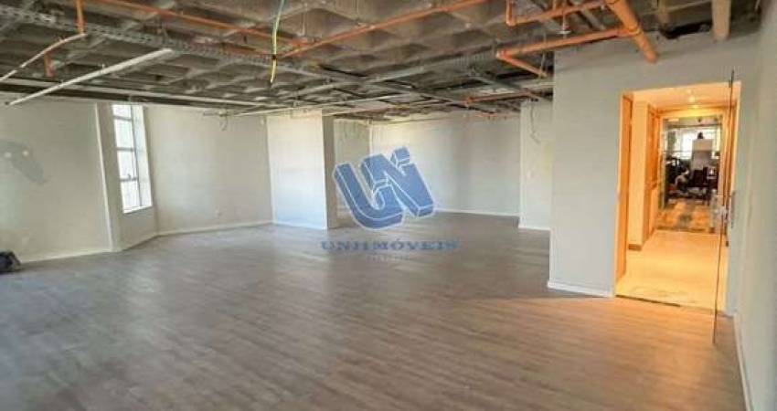 Sala comercial 205,16m2 no Salvador Office &amp; Pool