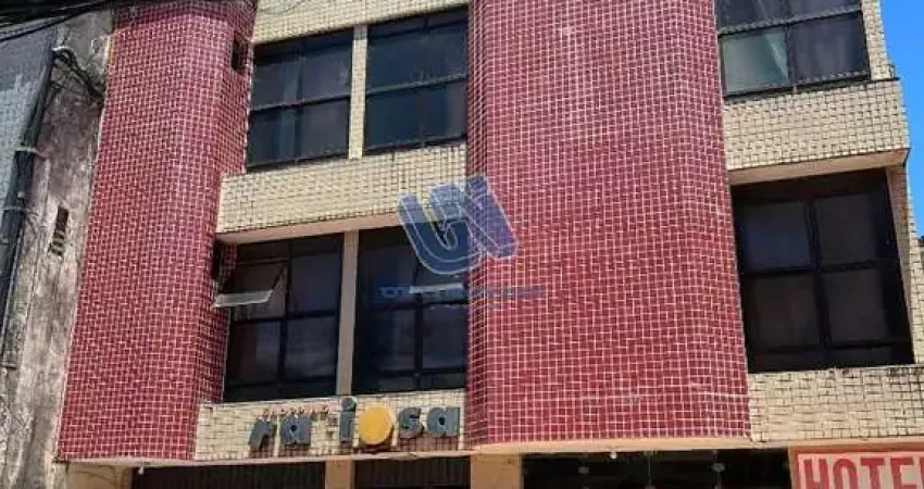 Prédio/Hotel com 1.000m2 em Itapuã