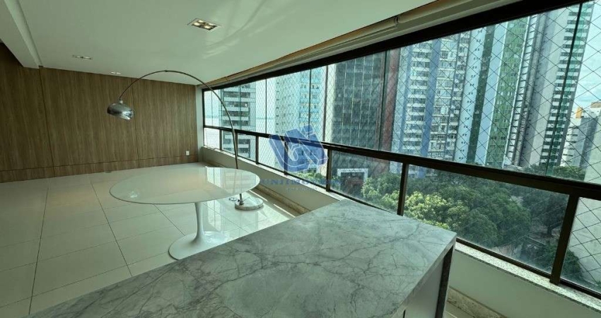 Torre Barcelona 3 suítes sendo 1 suíte master com closet na Vitoria com 180m2