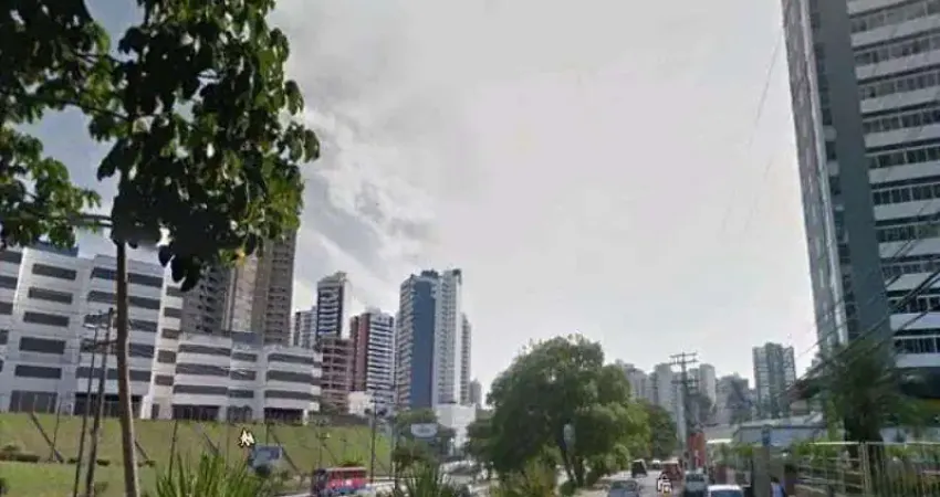 Terreno à venda na Avenida Antônio Carlos Magalhães, 2487, Pituba, Salvador