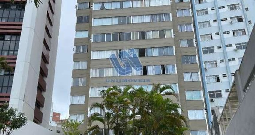 Apartamento 2 quartos com varanda e dependência 85m2 na Barra