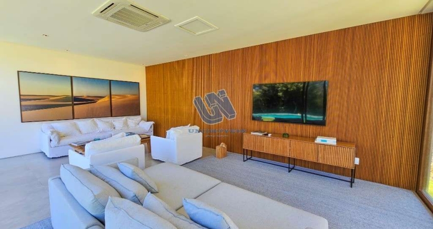 Casa Condomínio com Porteira Fechada 4 suítes 300m2 em Praia do Forte