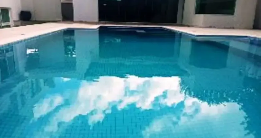 Casa em condomínio com 4 suítes sendo 1 suíte master com closet e hidro 900m2 em Alphaville I
