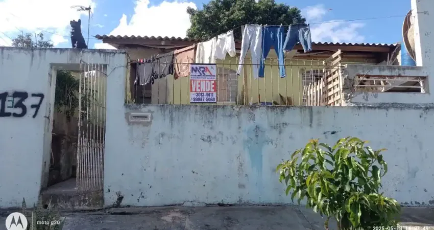 Terreno à venda na Rua General Christiano da Rocha Kuster, 137, Pinheirinho, Curitiba