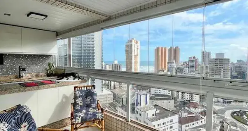 Varanda gourmet à carvão mobiliada e envidraçada com vista panorâmica e 2 suítes