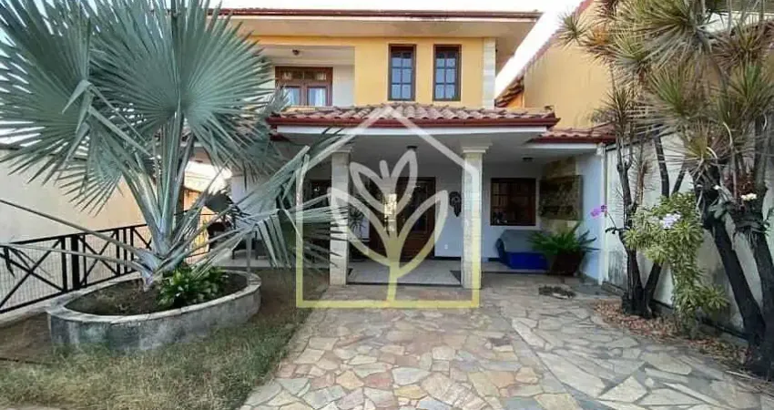 Casa com 6 quartos à venda na Avenida Padre Joaquim Martins, Alvorada, Contagem