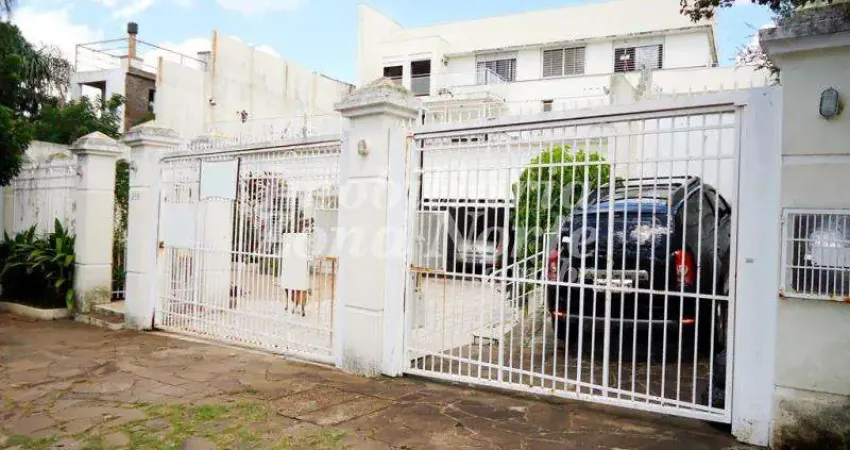 Casa com 5 quartos à venda na GENERAL SALVADOR PINHEIRO, R, Vila Jardim, Porto Alegre