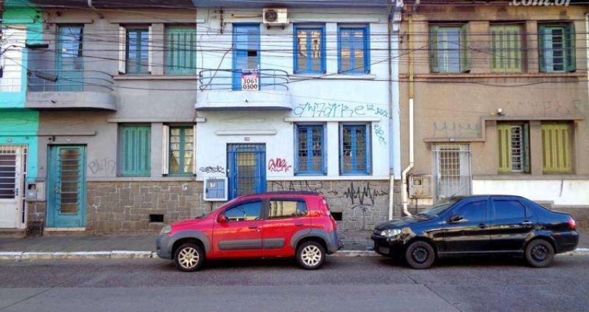 Casa com 3 quartos à venda na FARRAPOS, AV, São Geraldo, Porto Alegre