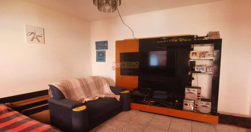 Casa Térrea com 02 Salões no Bairro Mauá em São Caetano do Sul