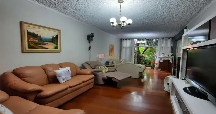 Casa térrea no Bairro Vila Caminho do Mar em São Bernardo do Campo.