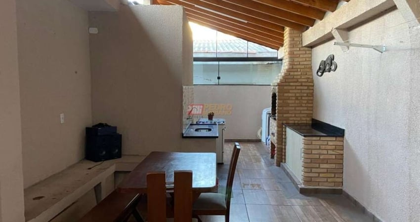 Casa Térrea no Bairro Parque das Nações em Santo André