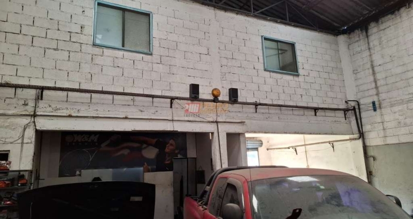 Galpão no Bairro Vila Sacadura Cabral em Santo André