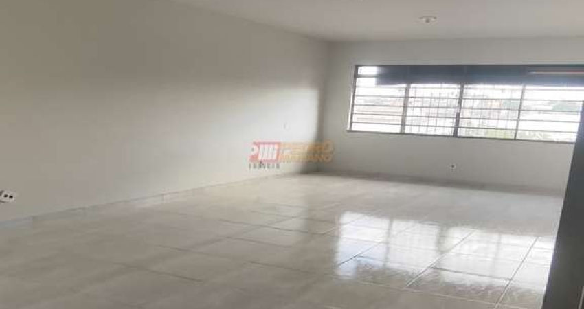 Sala Comercial no Bairro Vila Sacadura Cabral em Santo André
