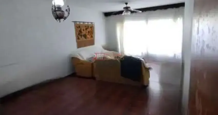 Sobrado Residencial e Comercial no Bairro Vila Valparaíso em Santo André