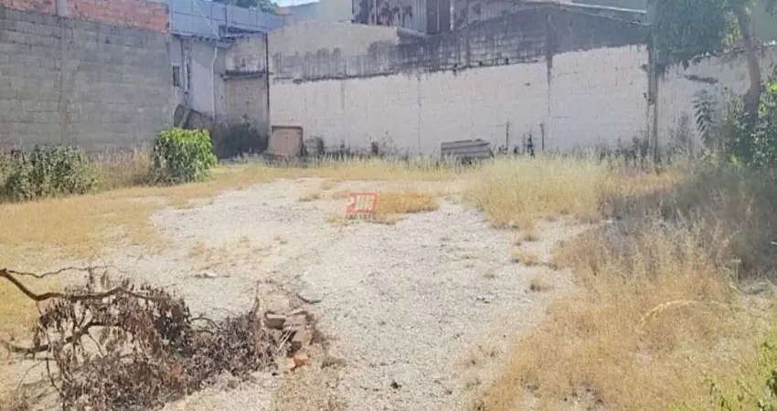 Terreno no Bairro Jardim Utinga em Santo André